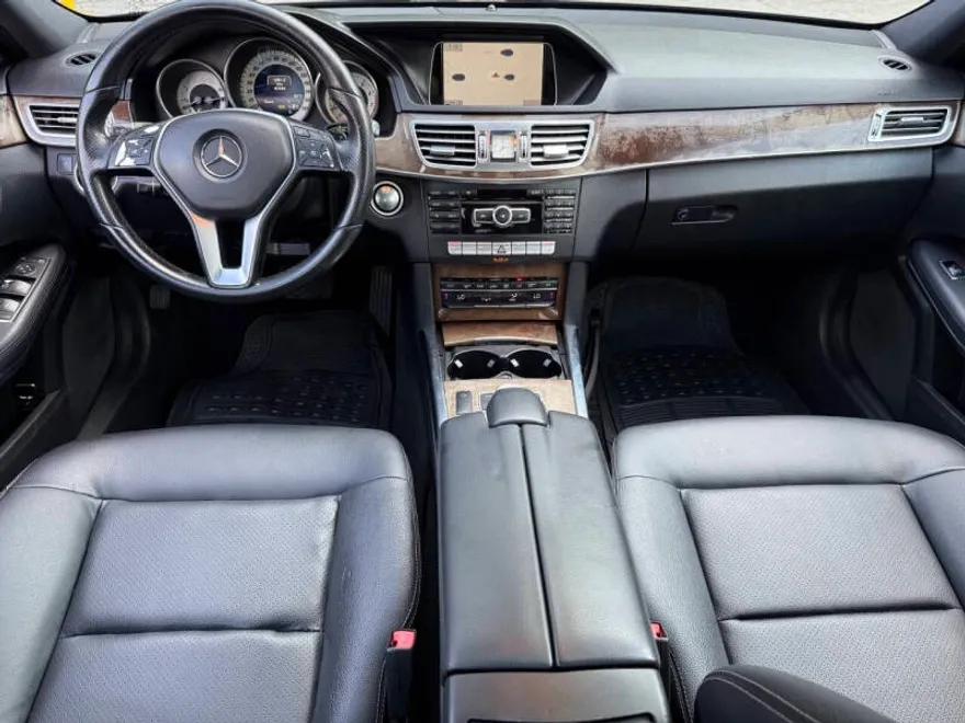 2014 Mercedes Benz E 350 Sport photo 1