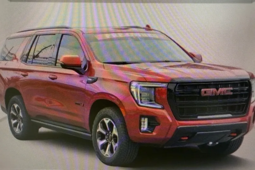 2022 Gmc Yukon AT4 photo 1