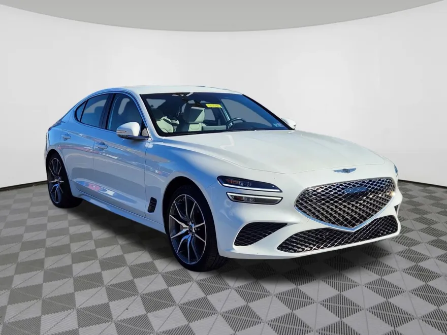 2025 Genesis G70 2.5T photo 1