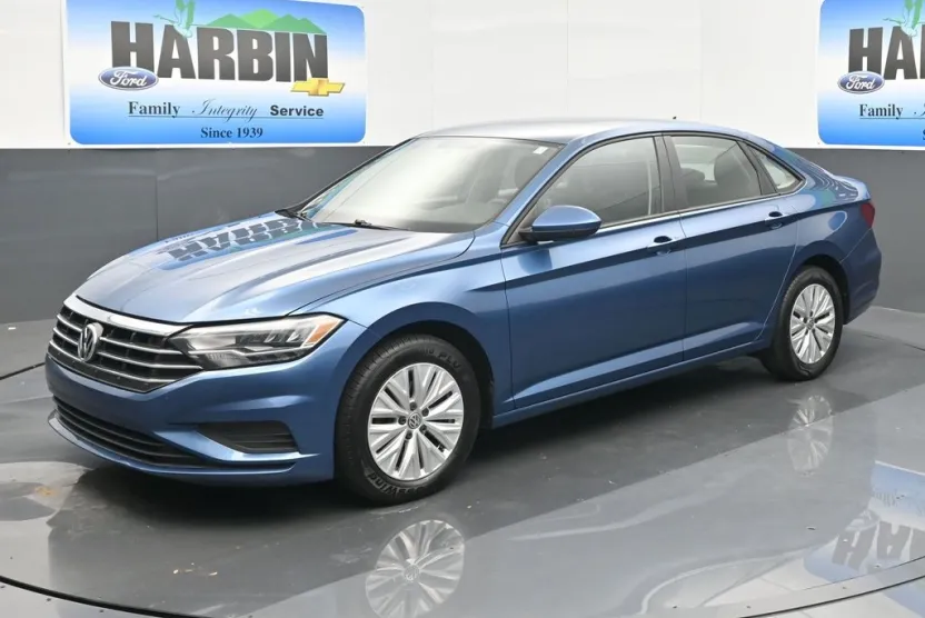 2019 Volkswagen Jetta S photo 1