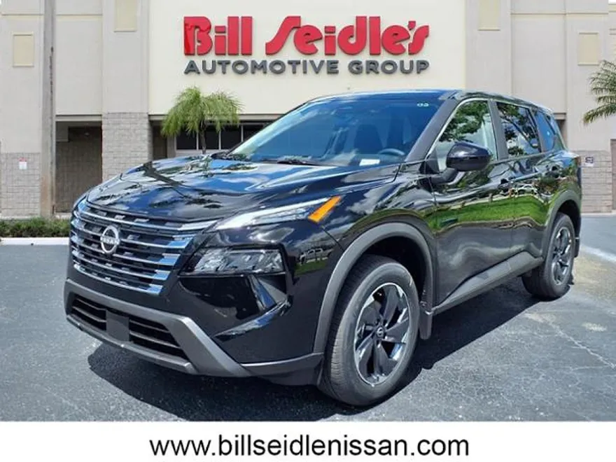 2026 Nissan Rogue SV photo 1
