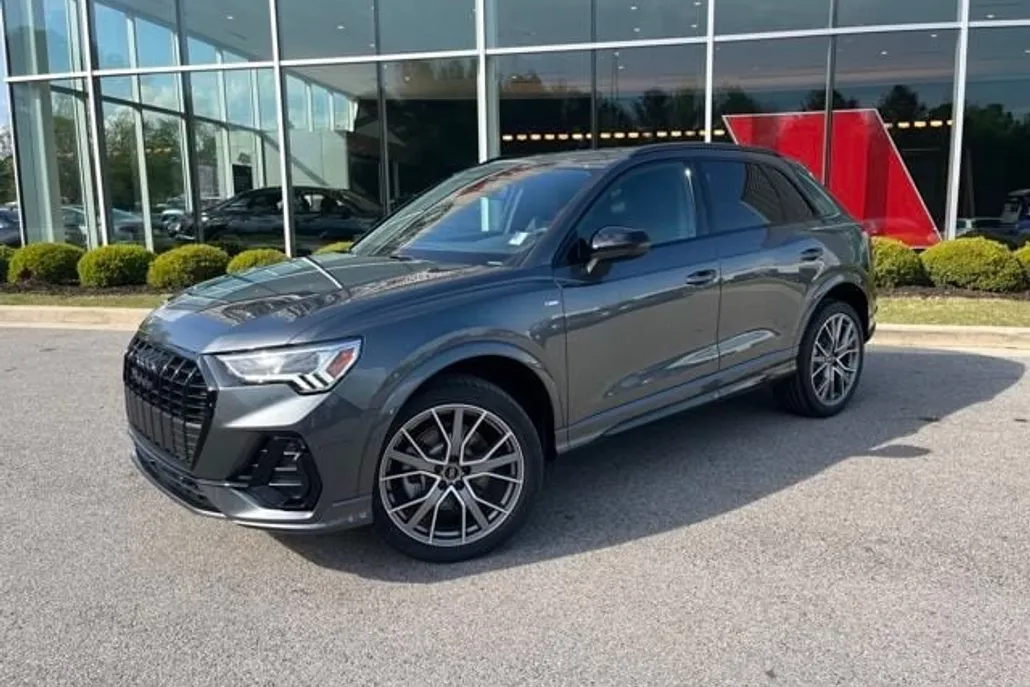 2025 Audi Q3 Premium Plus S line photo 1