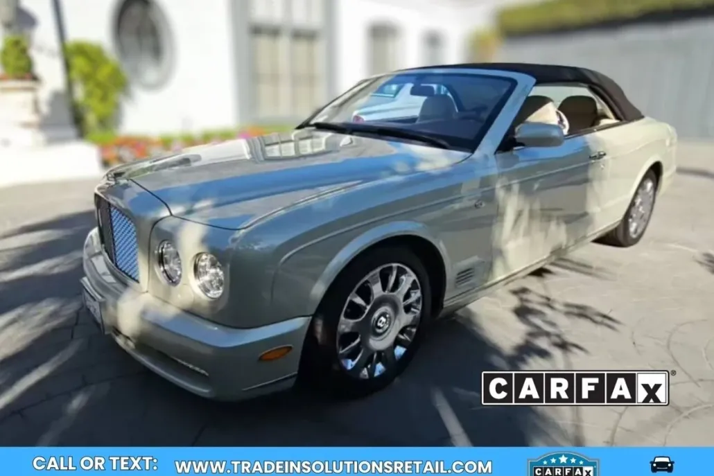 2008 Bentley Azure photo 1