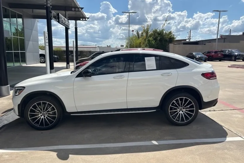 2023 Mercedes Benz GLC 300 Coupe 4MATIC photo 1