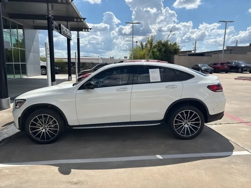 2023 Mercedes Benz GLC 300 Coupe 4MATIC photo 1