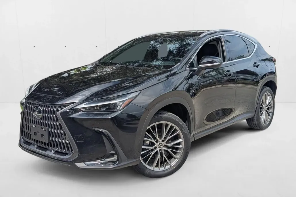 2023 Lexus NX Premium photo 1