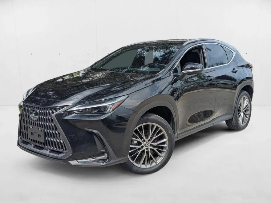 2023 Lexus NX Premium photo 1