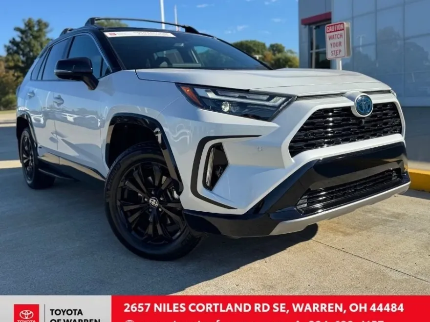 2024 Toyota RAV4 Hybrid XSE photo 1