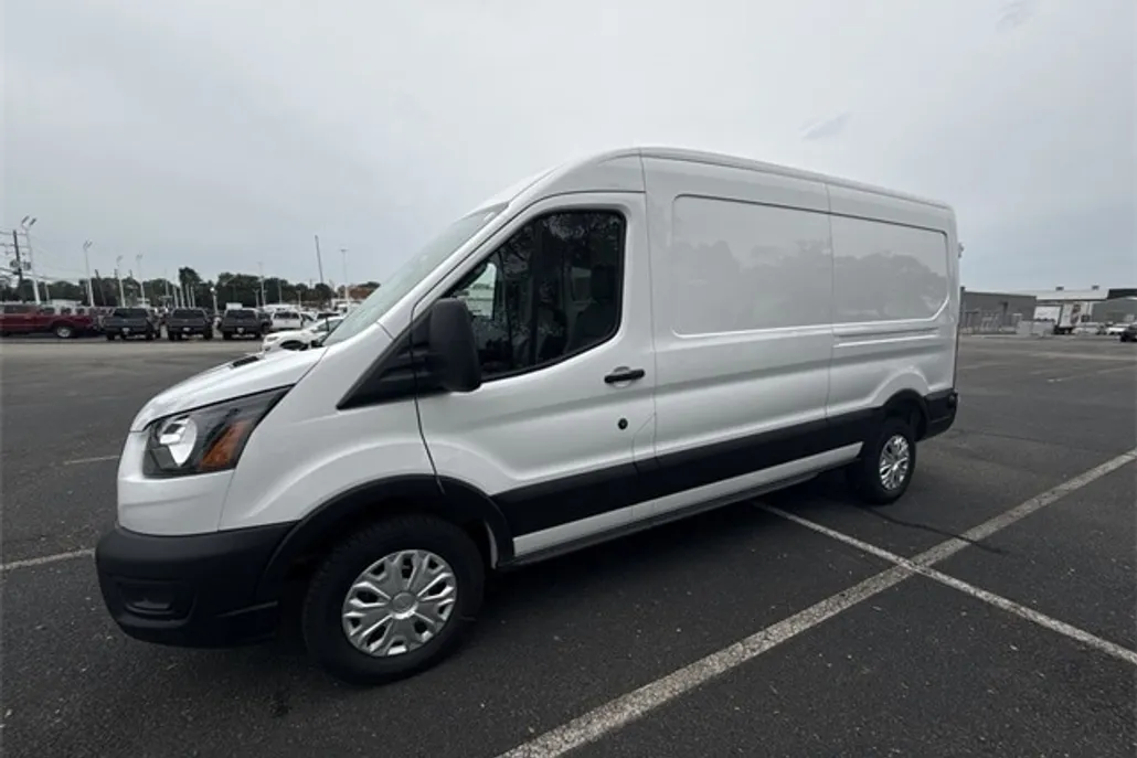 2025 Ford Transit photo 1