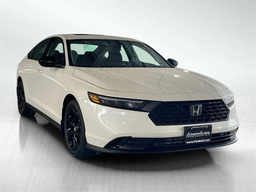 2025 Honda Accord SE photo 1