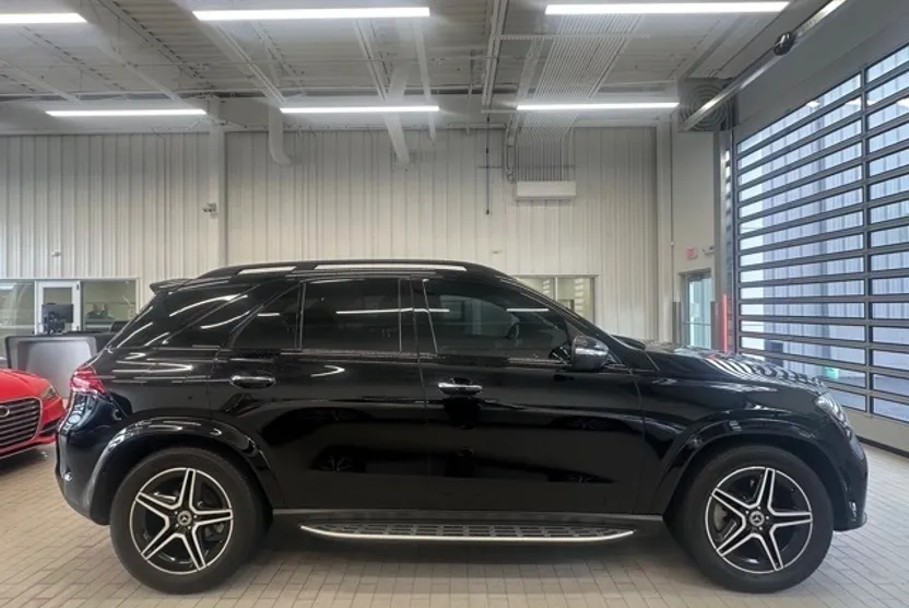 2022 Mercedes Benz GLE 350 4MATIC photo 1