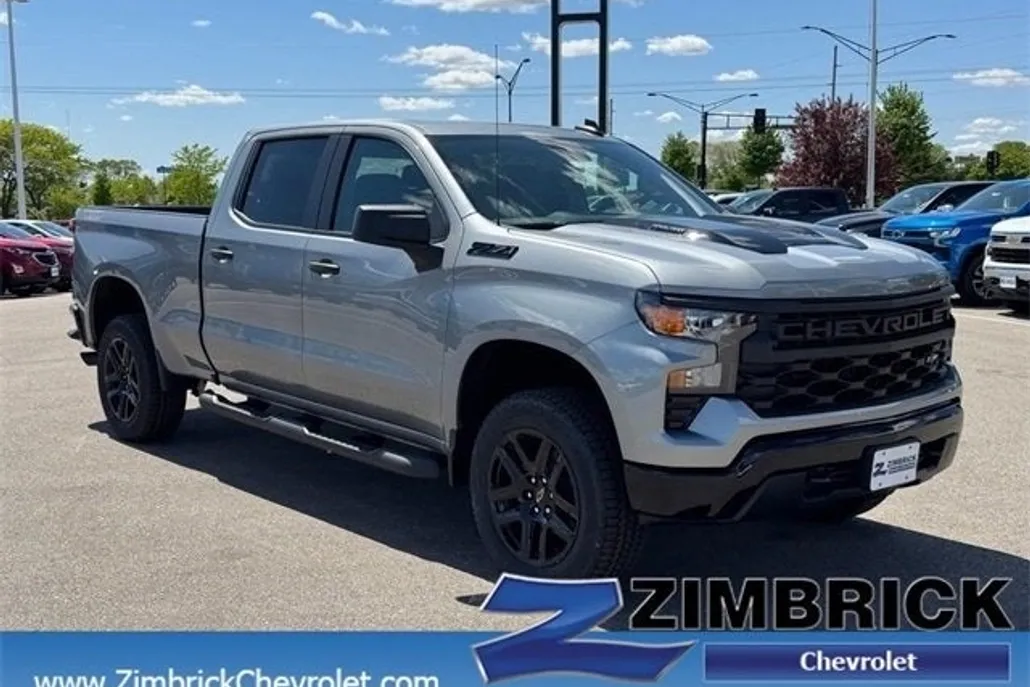 2025 Chevrolet Silverado 1500 Custom Trail Boss photo 1