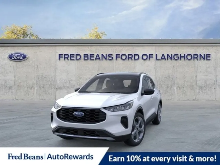 2025 Ford Escape ST-Line photo 1