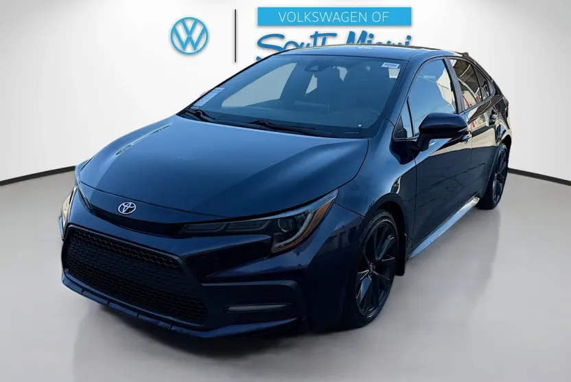 2020 Toyota Corolla SE photo 1