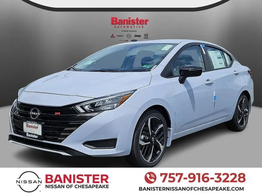 2025 Nissan Versa 1.6 SR photo 1