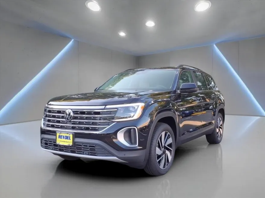 2025 Volkswagen Atlas SE Technology photo 1