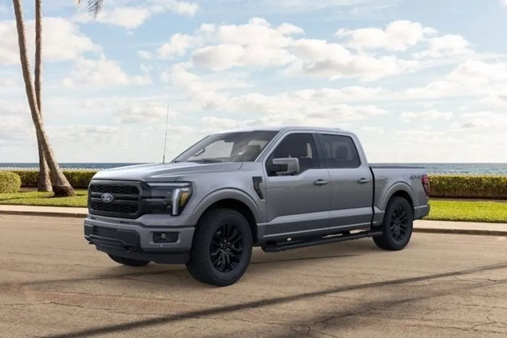 2025 Ford F-150 Lariat photo 1