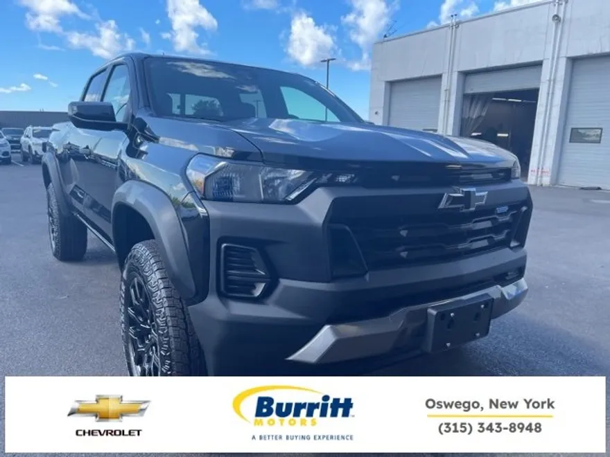 2026 Chevrolet Colorado Trail Boss photo 1