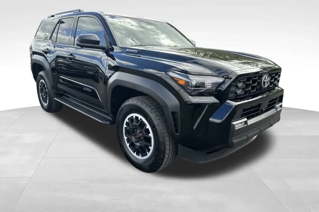 2025 Toyota 4Runner TRD Off-Road Premium photo 1