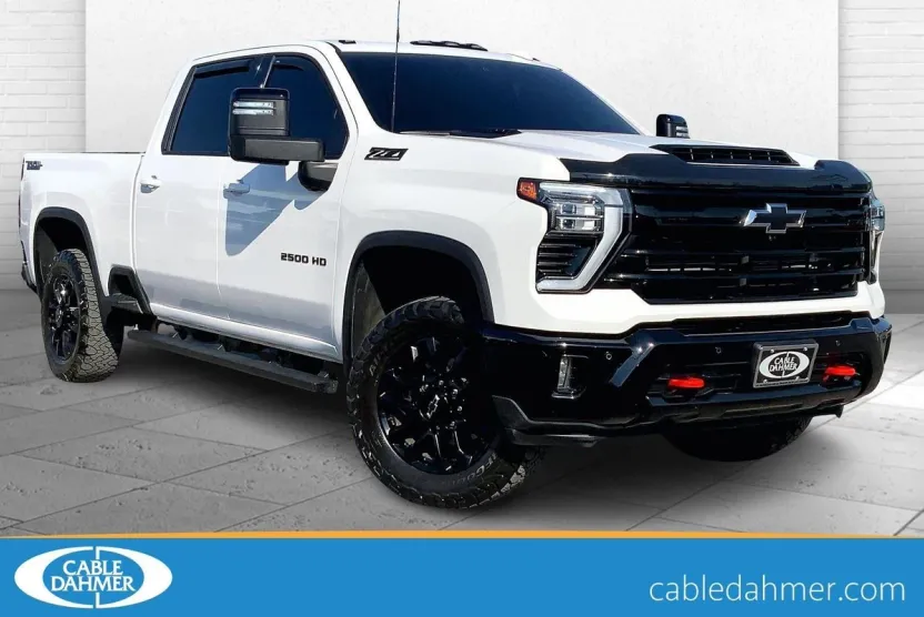 2025 Chevrolet Silverado 2500HD LTZ photo 1