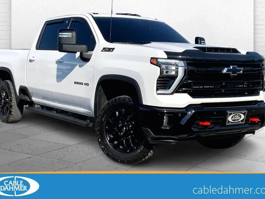 2025 Chevrolet Silverado 2500HD LTZ photo 1