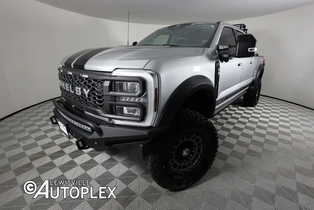 2024 Ford F-250 Lariat photo 1