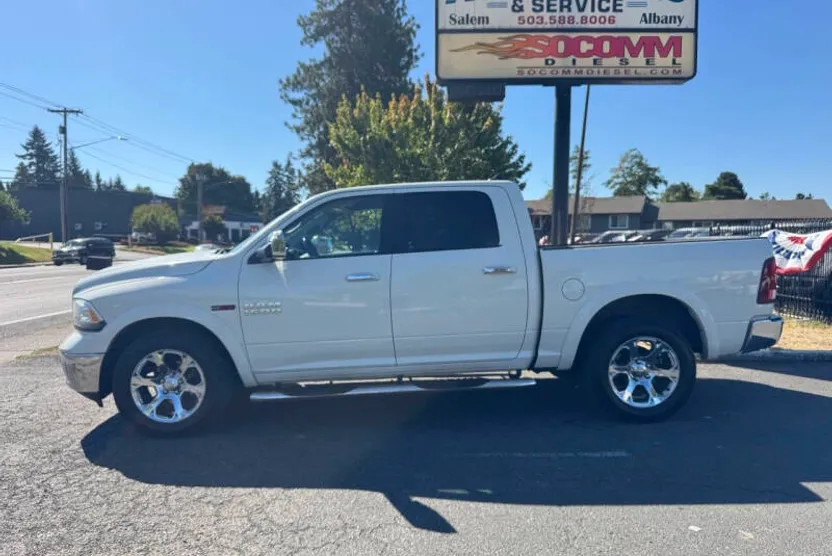 2018 Ram 1500 Laramie photo 1