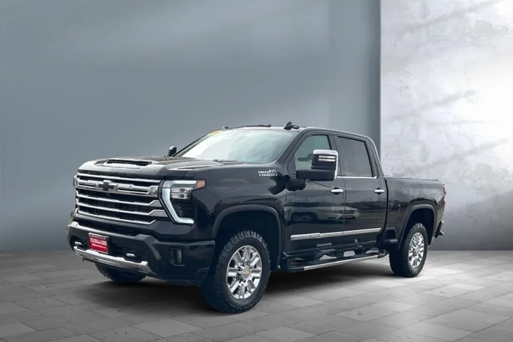 2024 Chevrolet Silverado 2500HD High Country photo 1