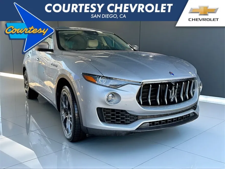 2018 Maserati Levante Base photo 1