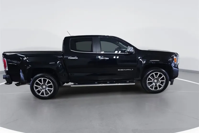 2021 Gmc Canyon Denali photo 1