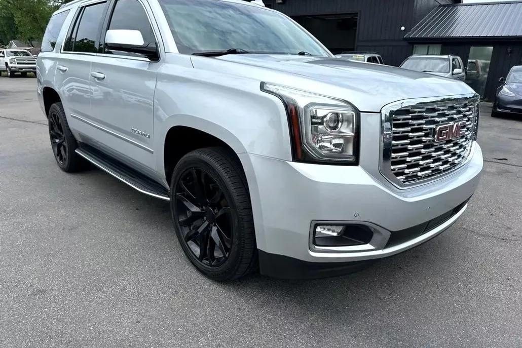 2018 Gmc Yukon Denali photo 1