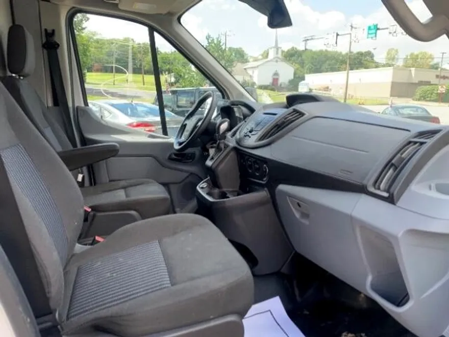 2018 Ford Transit photo 10