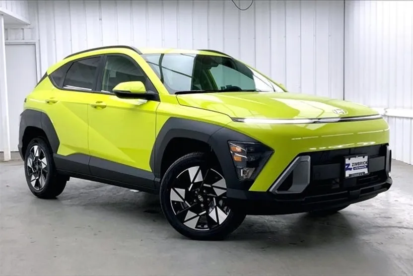 2025 Hyundai Kona SEL photo 1