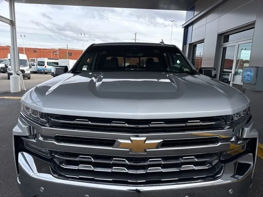 2019 Chevrolet Silverado 1500 LTZ photo 1