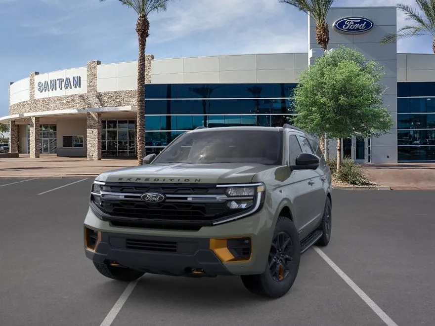 2025 Ford Expedition photo 1