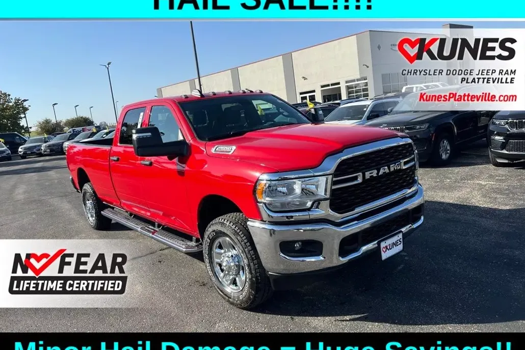 2024 Ram 2500 Tradesman photo 1