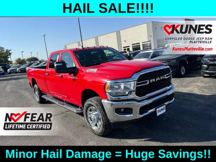 2024 Ram 2500 Tradesman photo 1