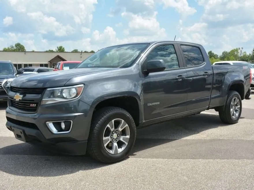 2017 Chevrolet Colorado Z71 photo 1