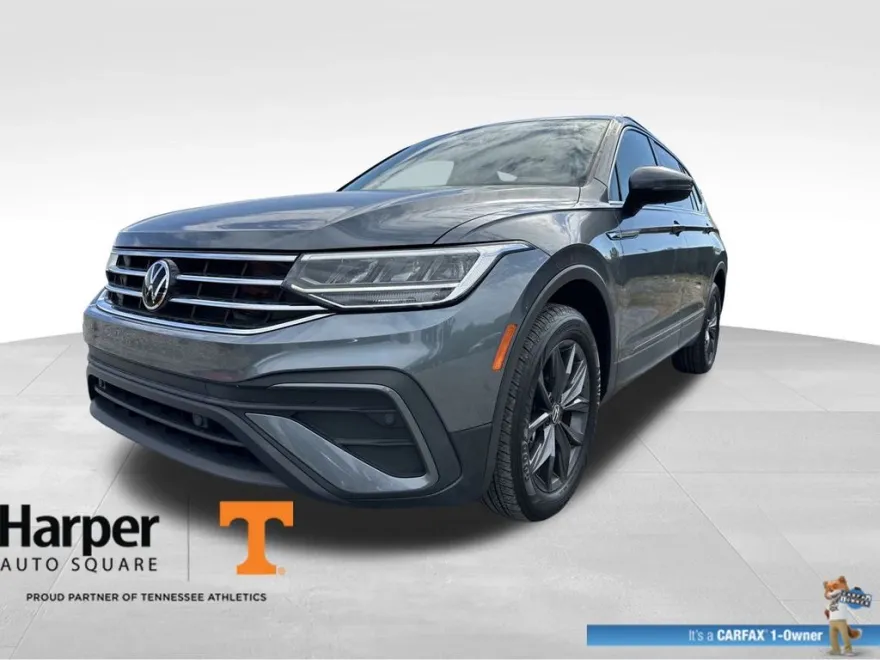 2022 Volkswagen Tiguan SE photo 1