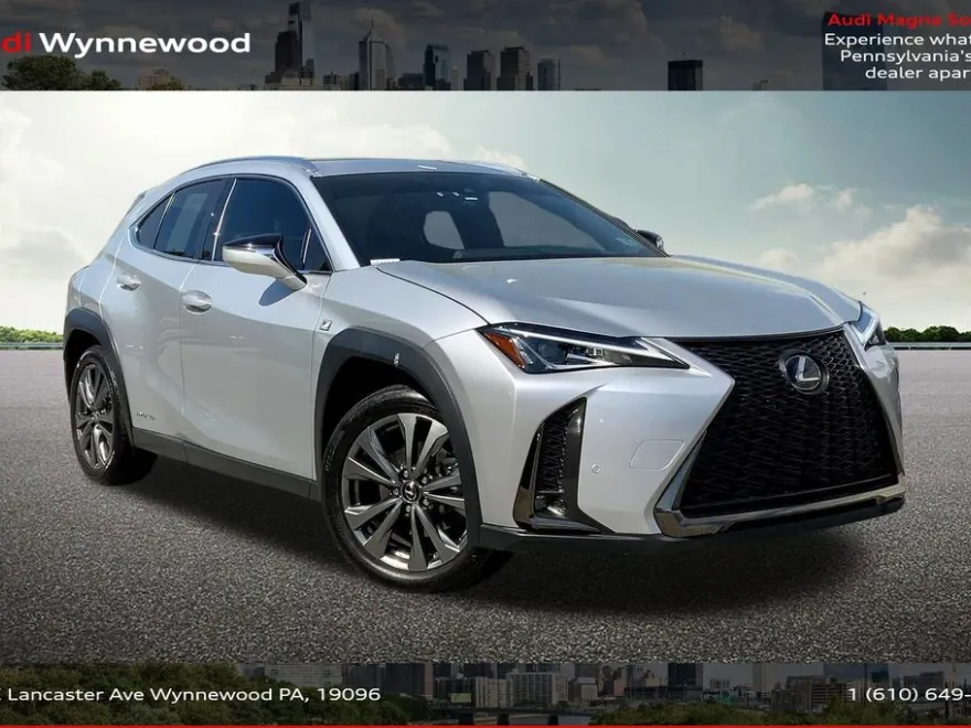 2019 Lexus UX 250h F SPORT photo 1