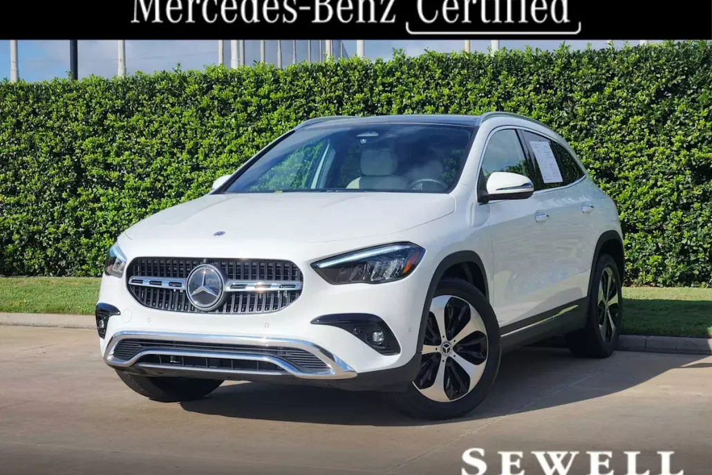 2025 Mercedes Benz GLA 250 photo 1