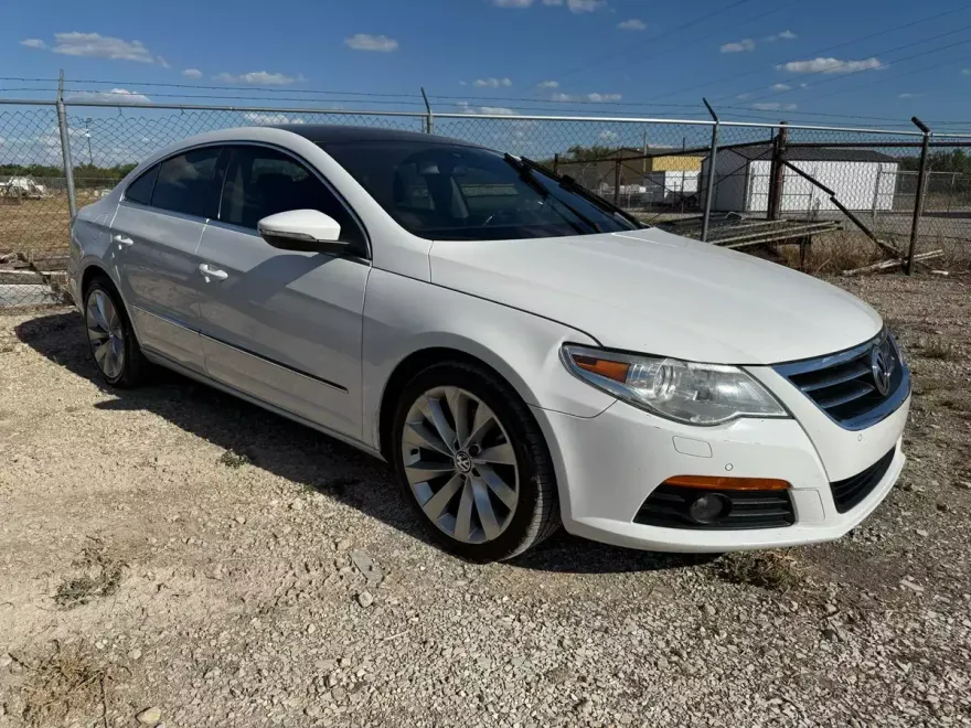 2010 Volkswagen CC VR6 Sport photo 1