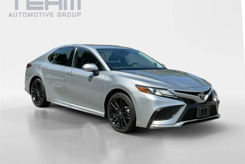 2023 Toyota Camry XSE photo 1