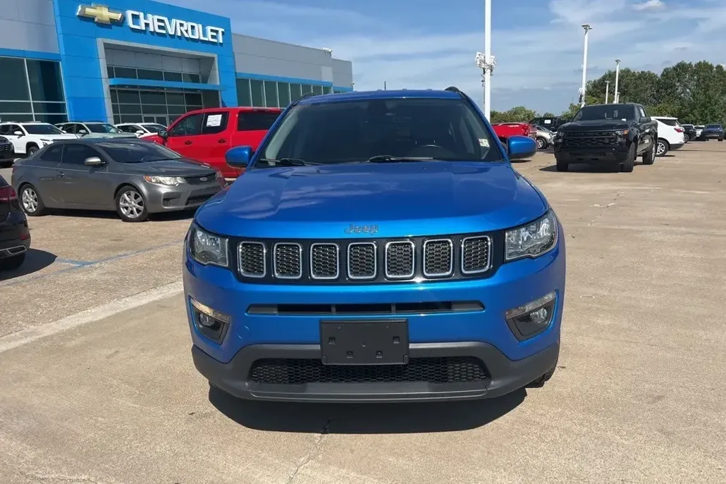 2018 Jeep Compass Latitude photo 1