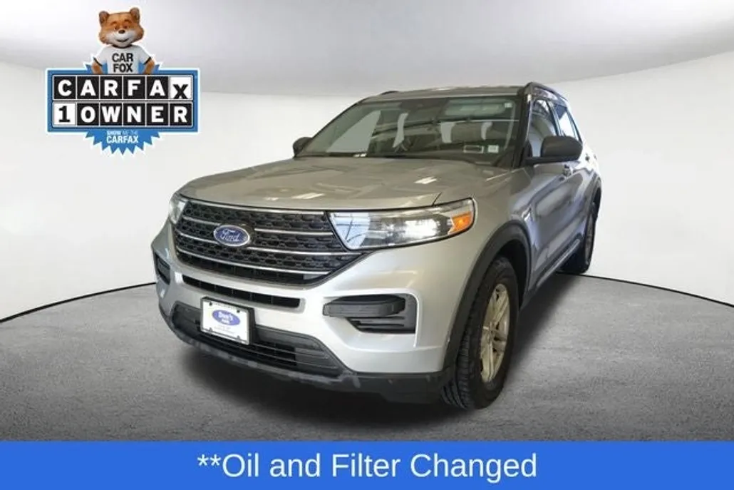 2022 Ford Explorer XLT photo 1