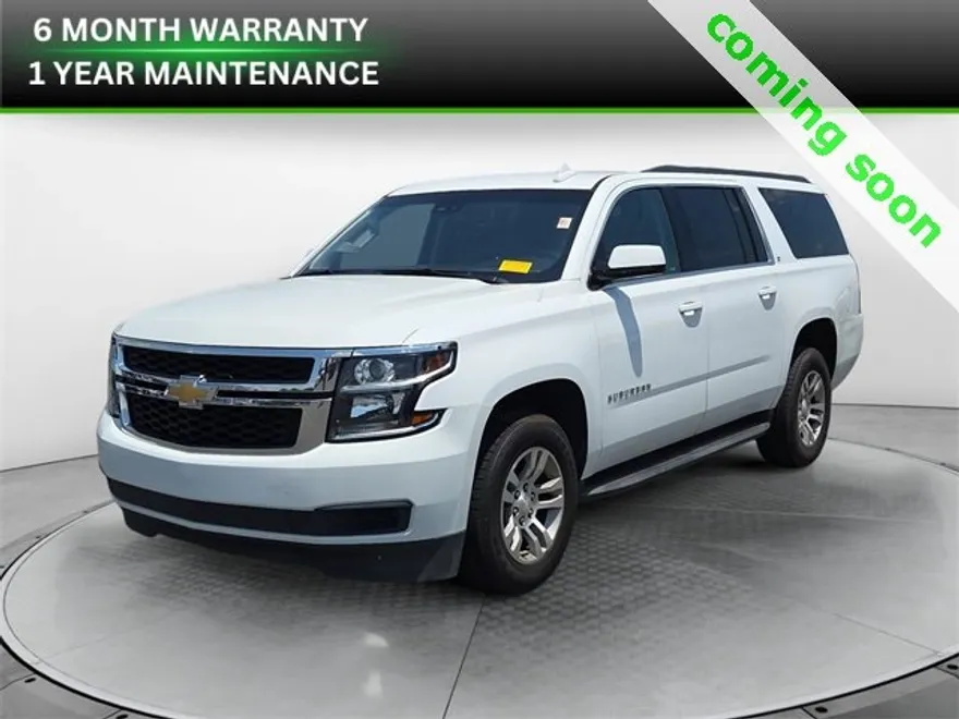 2019 Chevrolet Suburban LT photo 1
