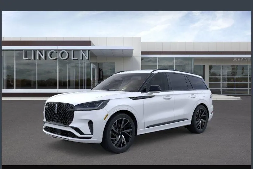 2025 Lincoln Aviator Black Label photo 1