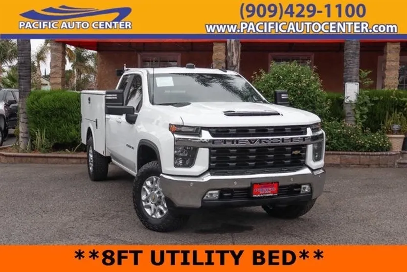 2022 Chevrolet Silverado 2500HD LT photo 1