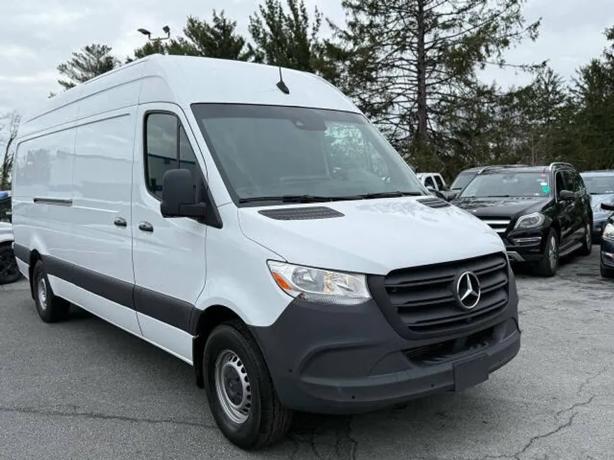 2023 Mercedes Benz Sprinter 2500 photo 1