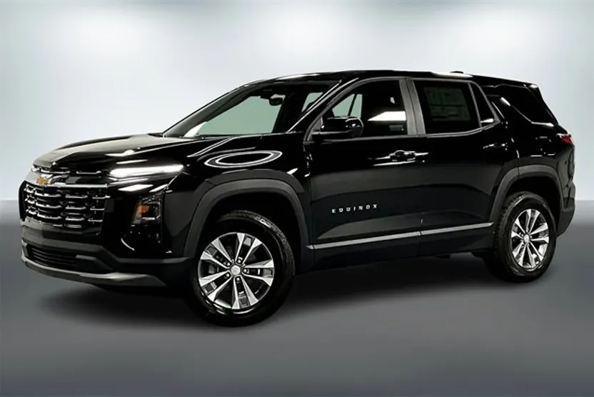 2026 Chevrolet Equinox LT photo 1